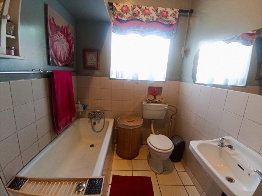 3 Bedroom Property for Sale in Potchefstroom North West